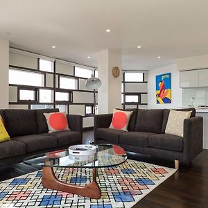 Three-Bedroom Apartment Penthouse